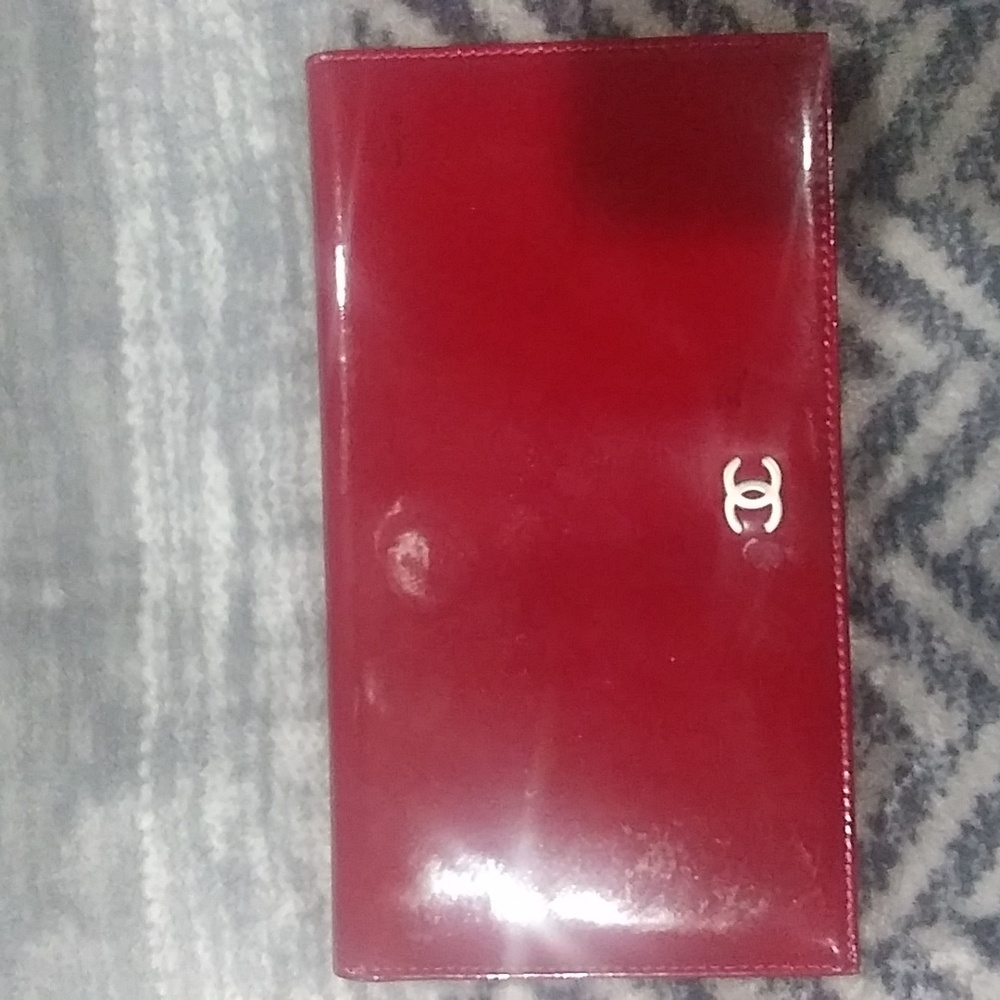 Authentic Chanel wallet